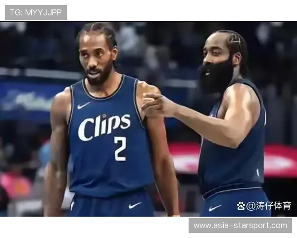 快船夹击做得干净，对手强投偏出